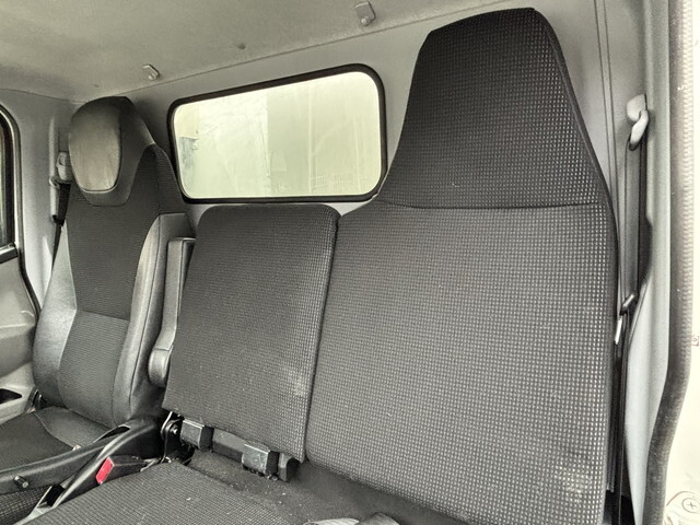 三菱ふそうキャンター冷凍車（冷蔵車）小型（2t・3t）[写真39]