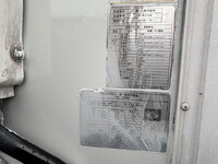 三菱ふそうキャンター冷凍車（冷蔵車）小型（2t・3t）[写真08]