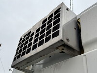 三菱ふそうキャンター冷凍車（冷蔵車）小型（2t・3t）[写真09]