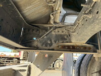 UDトラックスクオンミキサー車（コンクリートミキサー）大型（10t）[写真13]