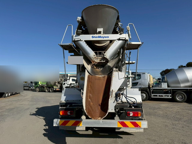 UDトラックスクオンミキサー車（コンクリートミキサー）大型（10t）[写真21]