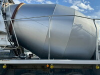 UDトラックスクオンミキサー車（コンクリートミキサー）大型（10t）[写真31]