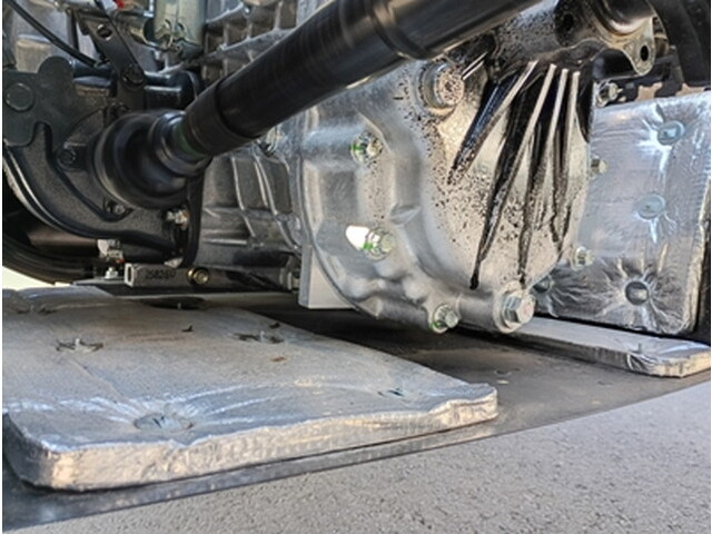 三菱ふそうファイターダンプ中型（4t）[写真10]