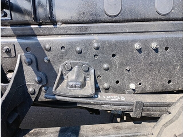 三菱ふそうファイターダンプ中型（4t）[写真09]