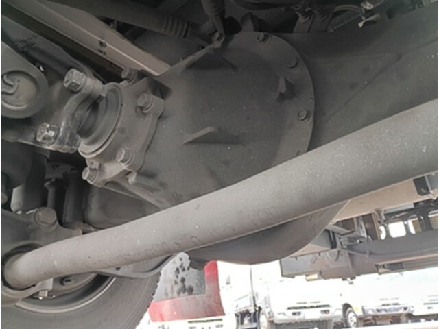 いすゞフォワードアルミウイング中型（4t）[写真13]