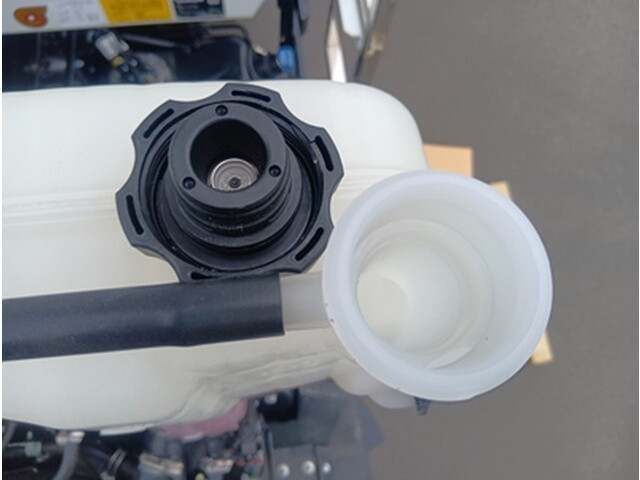 三菱ふそうスーパーグレート深ダンプ（土砂禁ダンプ）大型（10t）[写真23]