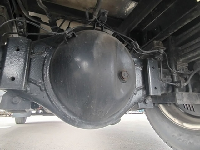 日野デュトロアルミバン小型（2t・3t）[写真13]