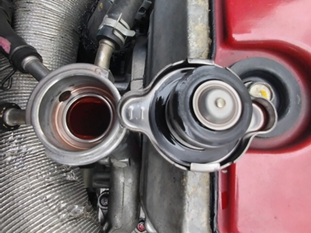 日野デュトロアルミバン小型（2t・3t）[写真19]