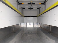 日野デュトロアルミバン小型（2t・3t）[写真08]