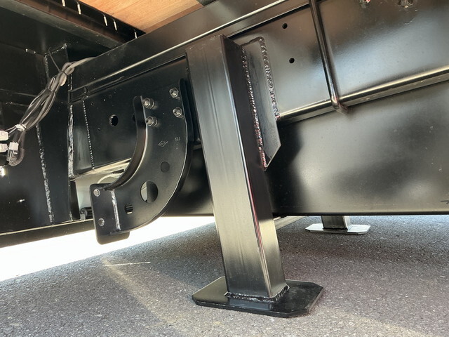 日野レンジャーセルフクレーン3段増トン（6t・8t）[写真17]