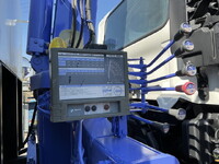 日野レンジャーセルフクレーン3段増トン（6t・8t）[写真23]