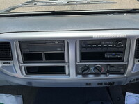 日野レンジャーセルフクレーン3段増トン（6t・8t）[写真30]