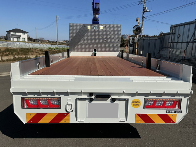 日野レンジャーセルフクレーン3段増トン（6t・8t）[写真03]