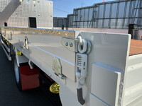 日野レンジャーセルフクレーン3段増トン（6t・8t）[写真05]