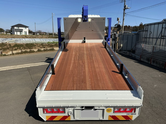 日野レンジャーセルフクレーン3段増トン（6t・8t）[写真05]