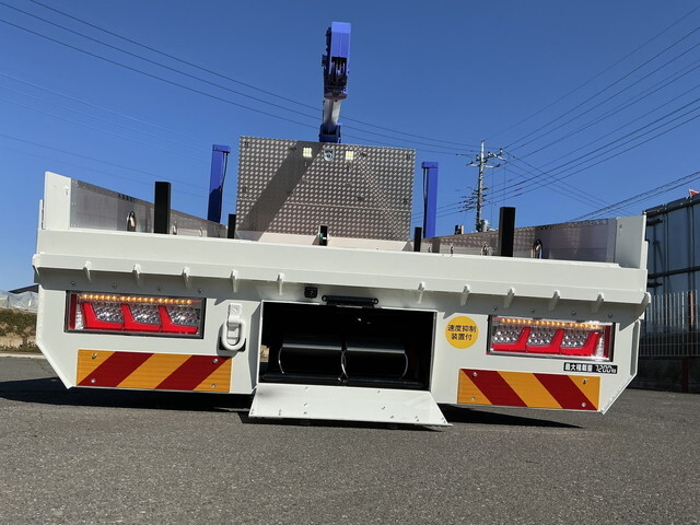 日野レンジャーセルフクレーン3段増トン（6t・8t）[写真06]