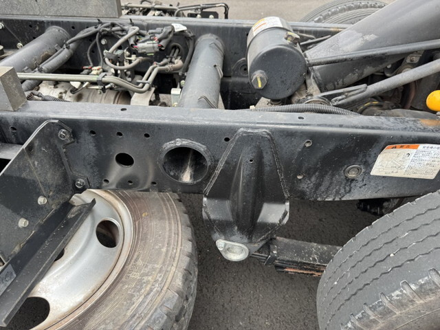 三菱ふそうキャンターダンプ小型（2t・3t）[写真13]