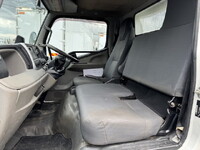 三菱ふそうキャンターダンプ小型（2t・3t）[写真26]