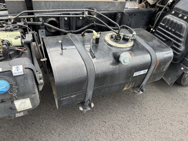 三菱ふそうキャンターダンプ小型（2t・3t）[写真31]