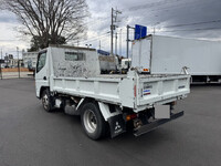 三菱ふそうキャンターダンプ小型（2t・3t）[写真05]