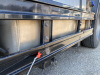 UDトラックスクオントレーラーヘッド（トラクターヘッド）大型（10t）[写真33]