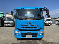 UDトラックスクオントレーラーヘッド（トラクターヘッド）大型（10t）[写真05]