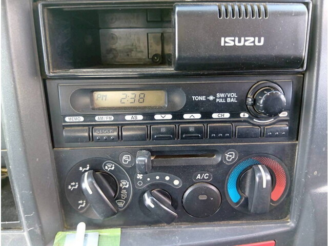 いすゞエルフダンプ小型（2t・3t）[写真17]