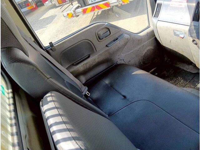 いすゞエルフダンプ小型（2t・3t）[写真19]