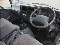 いすゞエルフ平ボディ小型（2t・3t）[写真18]