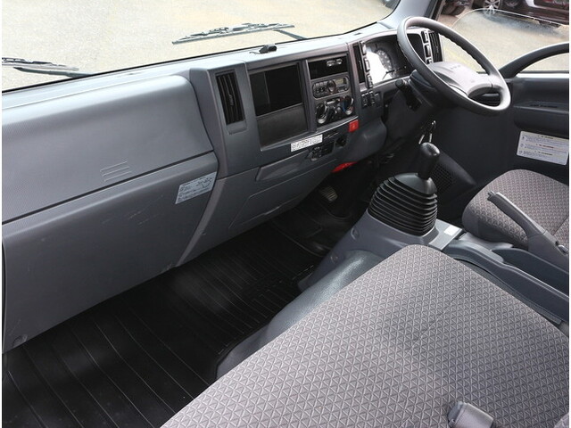 いすゞエルフ平ボディ小型（2t・3t）[写真28]