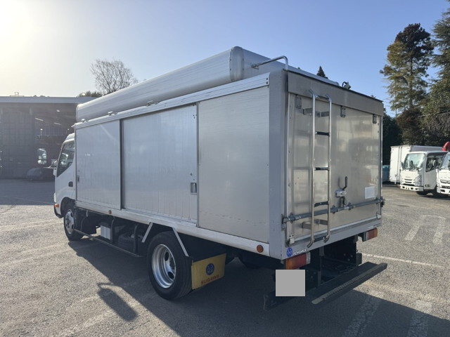 トヨタトヨエースボトルバン小型（2t・3t）[写真10]