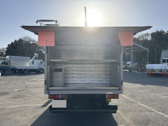 トヨタトヨエースボトルバン小型（2t・3t）[写真12]