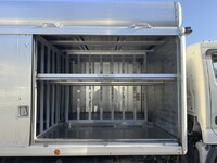 トヨタトヨエースボトルバン小型（2t・3t）[写真17]