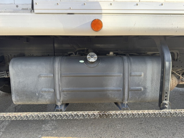 トヨタトヨエースボトルバン小型（2t・3t）[写真19]