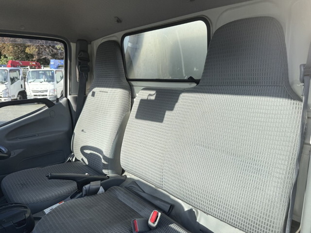 トヨタトヨエースボトルバン小型（2t・3t）[写真06]