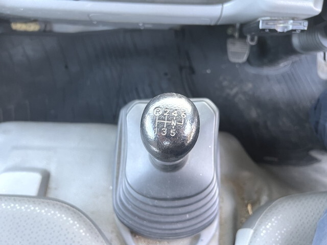 日野デュトロ高所作業車小型（2t・3t）[写真25]