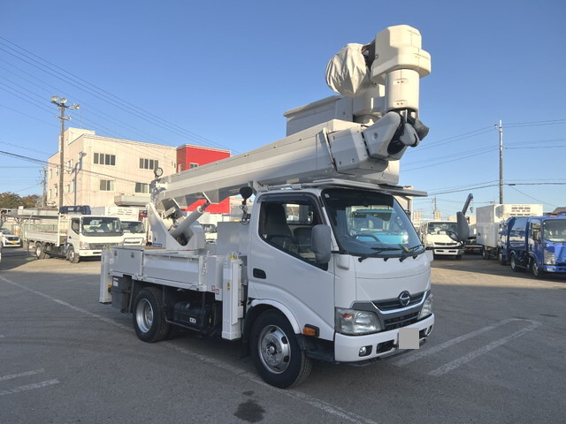 日野デュトロ高所作業車小型（2t・3t）[写真03]