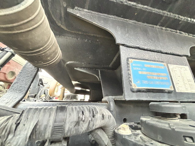 日野デュトロバキュームカー小型（2t・3t）[写真14]