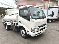 日野デュトロバキュームカー小型（2t・3t）[写真01]