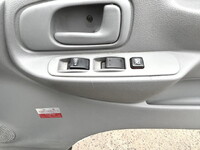 日野デュトロバキュームカー小型（2t・3t）[写真27]