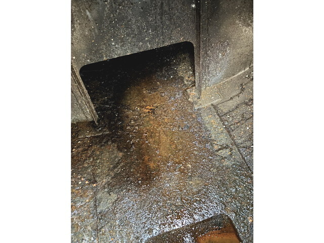 日野デュトロバキュームカー小型（2t・3t）[写真40]