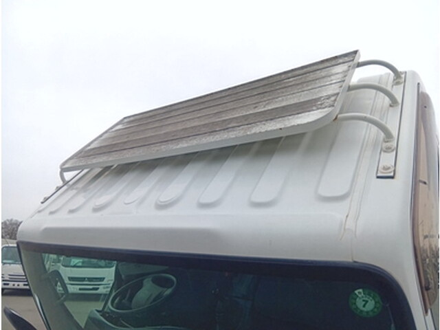 いすゞエルフアルミブロック小型（2t・3t）[写真14]