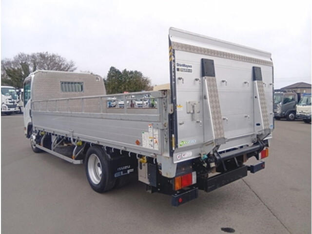 いすゞエルフアルミブロック小型（2t・3t）[写真02]