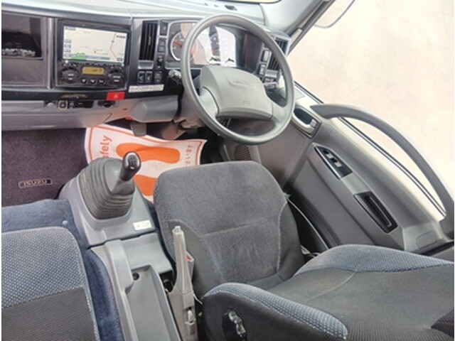 いすゞエルフアルミブロック小型（2t・3t）[写真22]