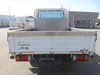 いすゞエルフダブルキャブ（Wキャブ）小型（2t・3t）[写真09]