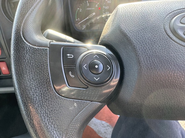 日野デュトロ平ボディ小型（2t・3t）[写真09]