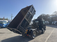 三菱ふそうキャンターコンテナ専用車小型（2t・3t）[写真24]