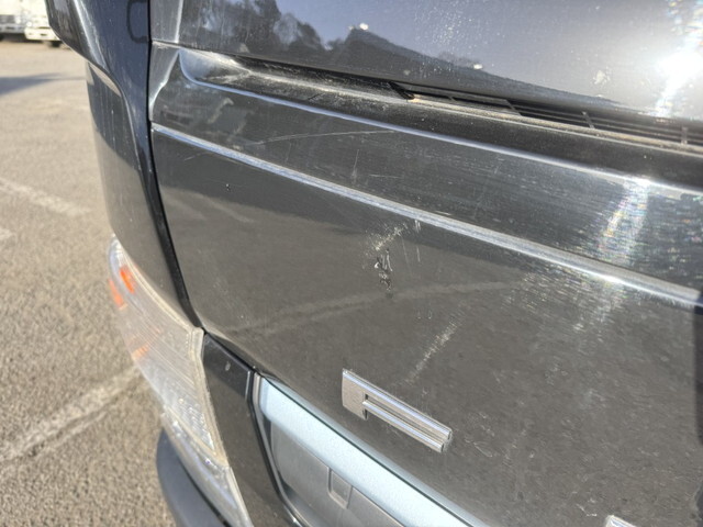 三菱ふそうキャンターコンテナ専用車小型（2t・3t）[写真39]