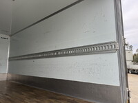 いすゞエルフ保冷バン小型（2t・3t）[写真14]