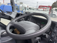 いすゞエルフ保冷バン小型（2t・3t）[写真19]